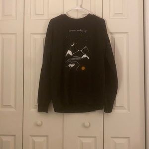 NWOT Serengetee Black Graphic Crewneck Sweatshirt